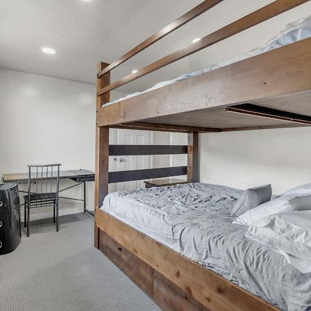 2Bd 2Ba Condo With Hot Tub And Pool Park City Exteriör bild