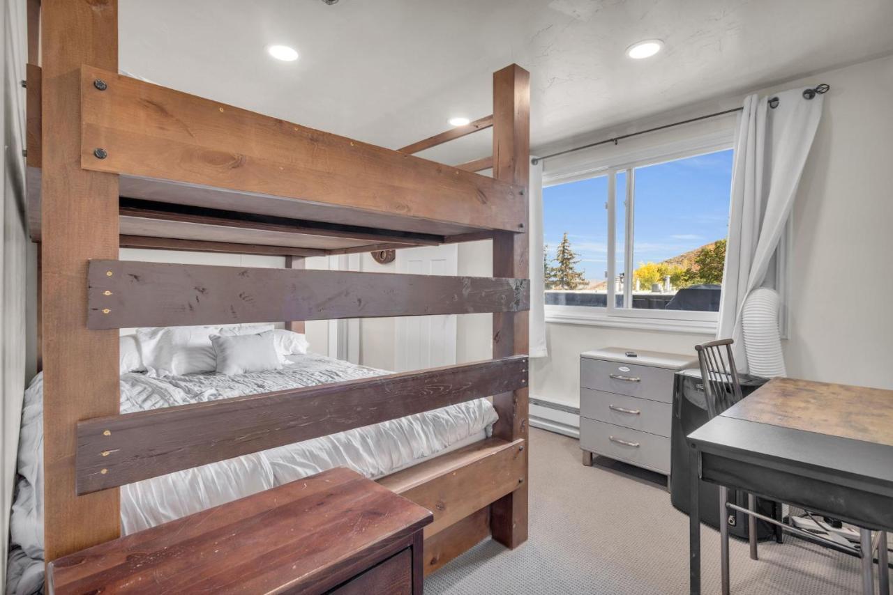 2Bd 2Ba Condo With Hot Tub And Pool Park City Exteriör bild
